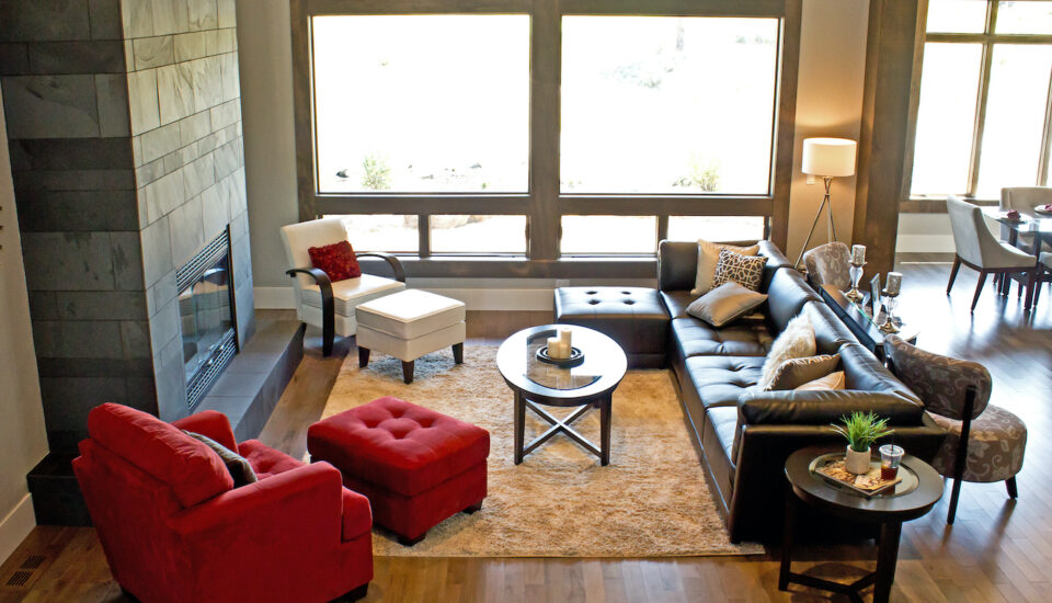 A neat and clean, nicely furnished living room of a home.